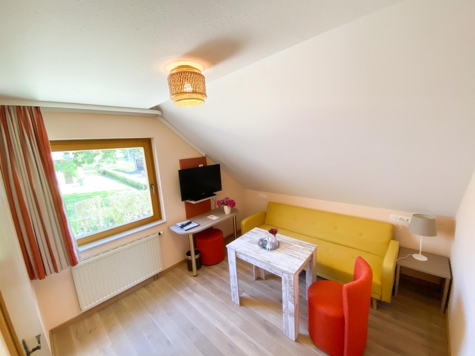 Wohlfuehlhotel Sonnengarten Uberlingen Buitenkant foto