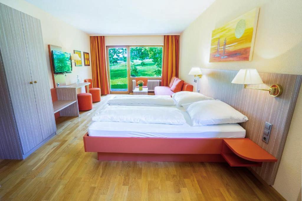 Wohlfuehlhotel Sonnengarten Uberlingen Buitenkant foto