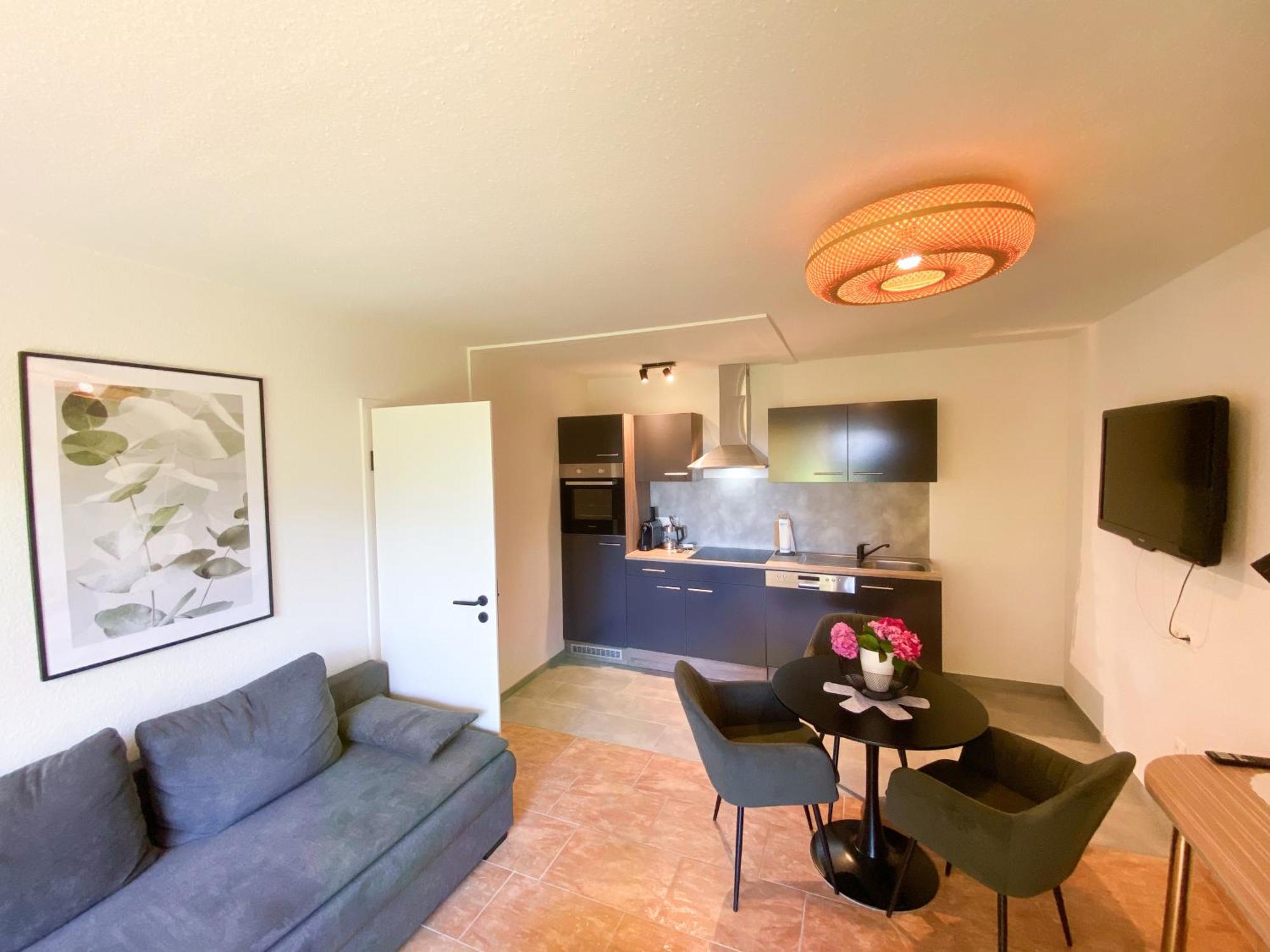 Wohlfuehlhotel Sonnengarten Uberlingen Buitenkant foto